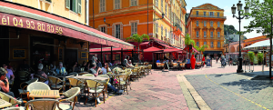 the Civette du Cours (2 Cours Saleya) is always full. Favorite restaurant of Nice